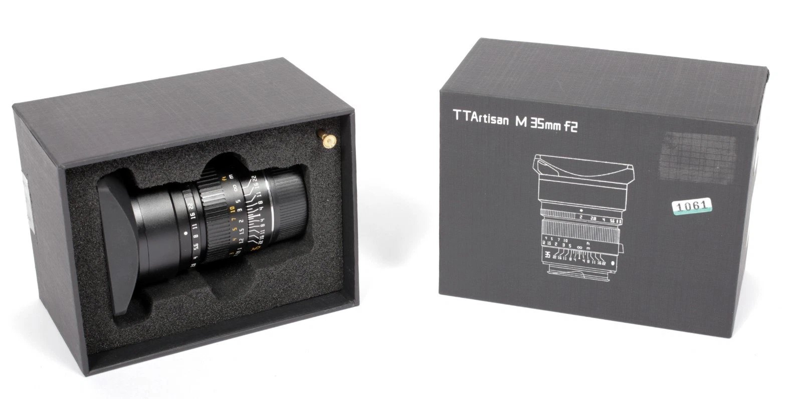 Leica M5 3 lug 35mm camera with NEW 35mm F2 ASPH lens #1061 CLA +